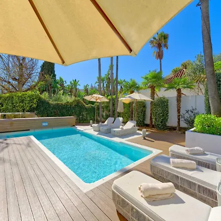 Spacious For 12 In Puerto Banus فيلة ماربيا